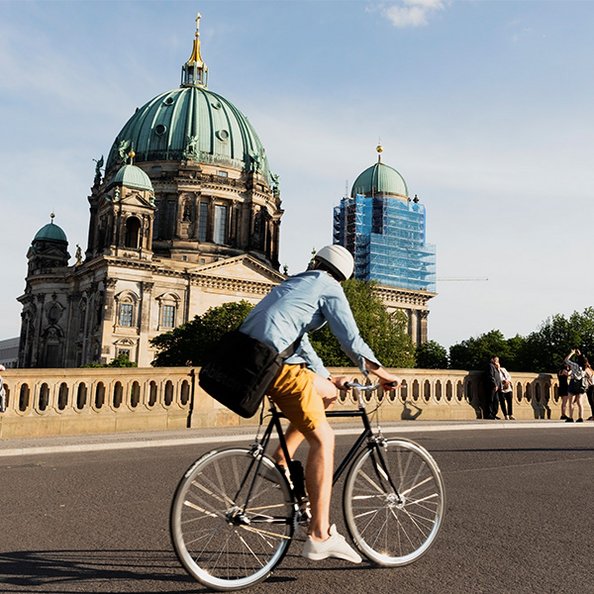 Benefit Jobrad - Radfahrer unterwegs in Berlin
